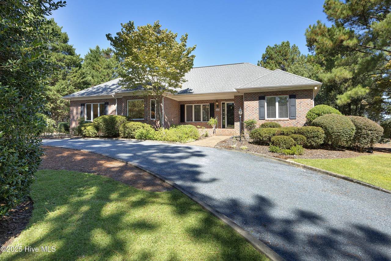 55 Mcqueen Road - Photo 1