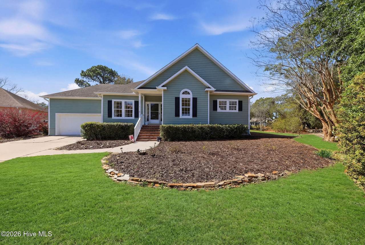 4138 Churchill Circle - Photo 1