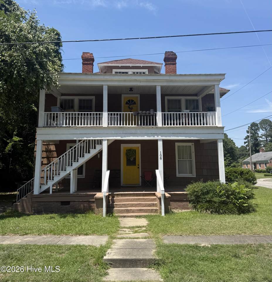 108 Summit Avenue - Photo 1