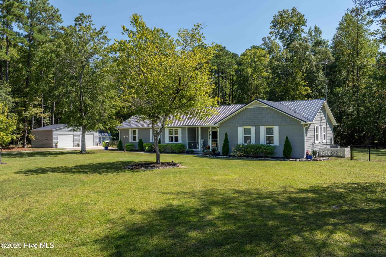 102 Ridgewood Trail - Photo 1