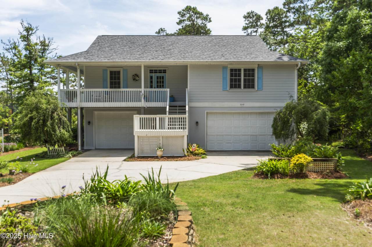 3243 Marsh View Drive - Photo 1