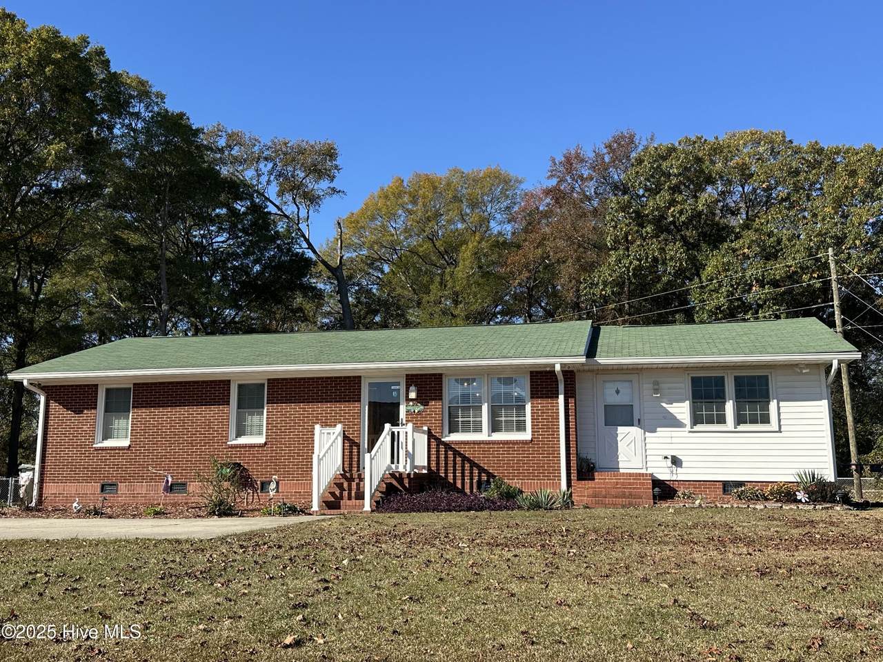 107 Rhonda Drive - Photo 1