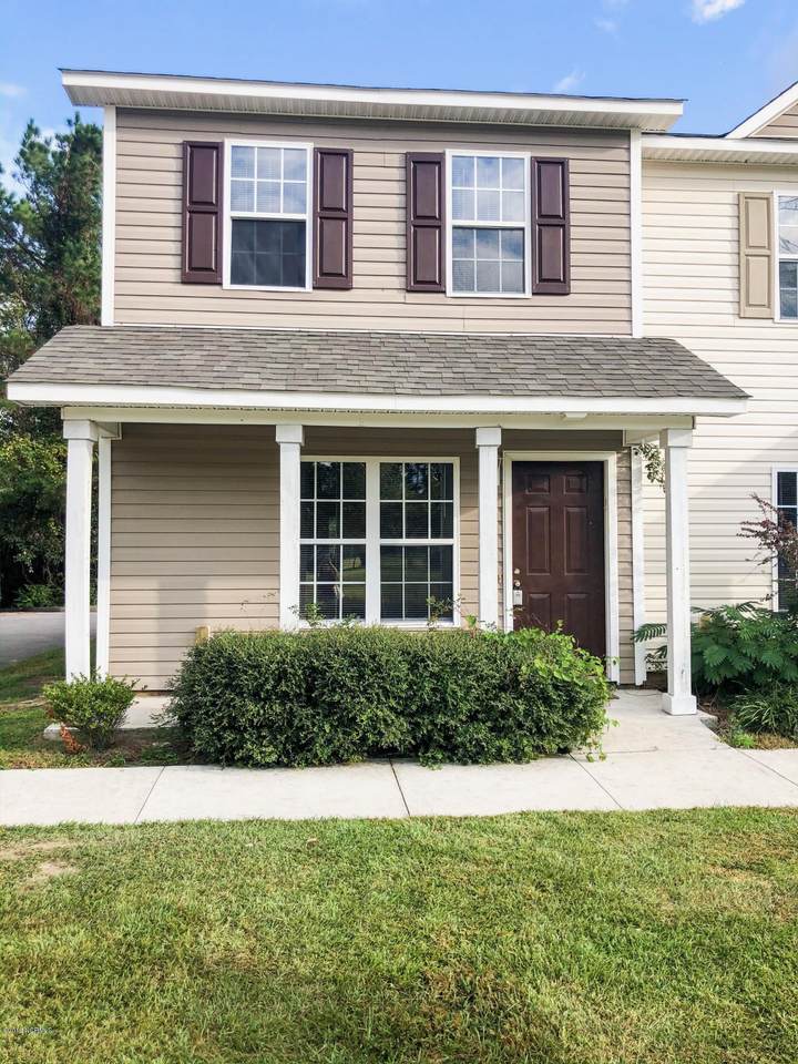 360 Hunting Green Drive - Photo 1