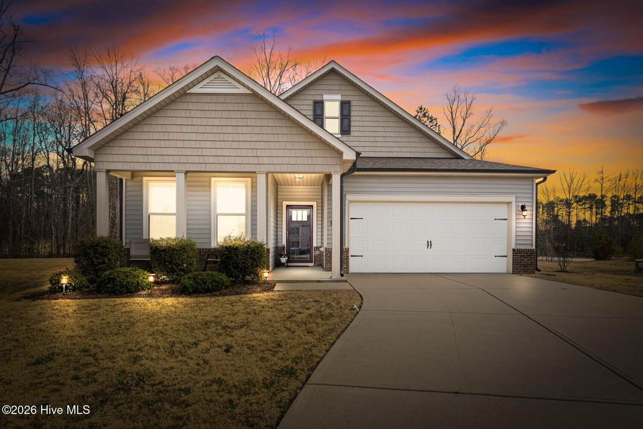 404 Golden Villas Drive - Photo 1