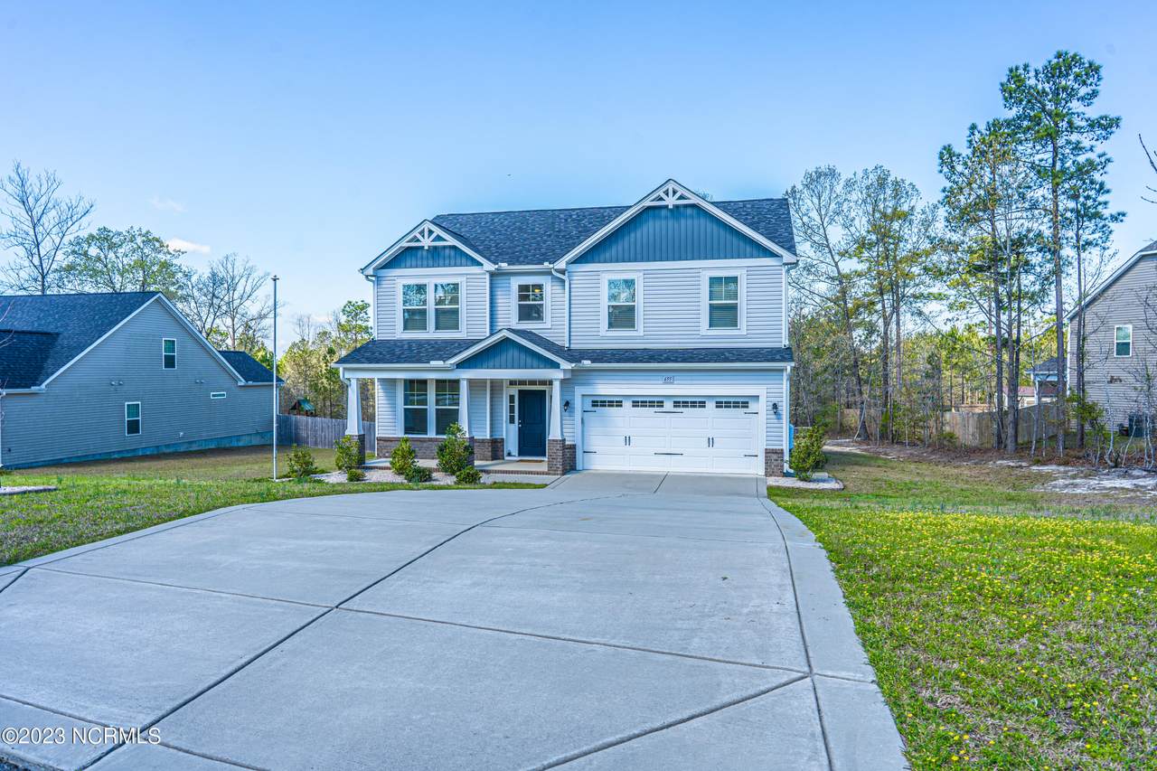 655 Prince Henry Way - Photo 1