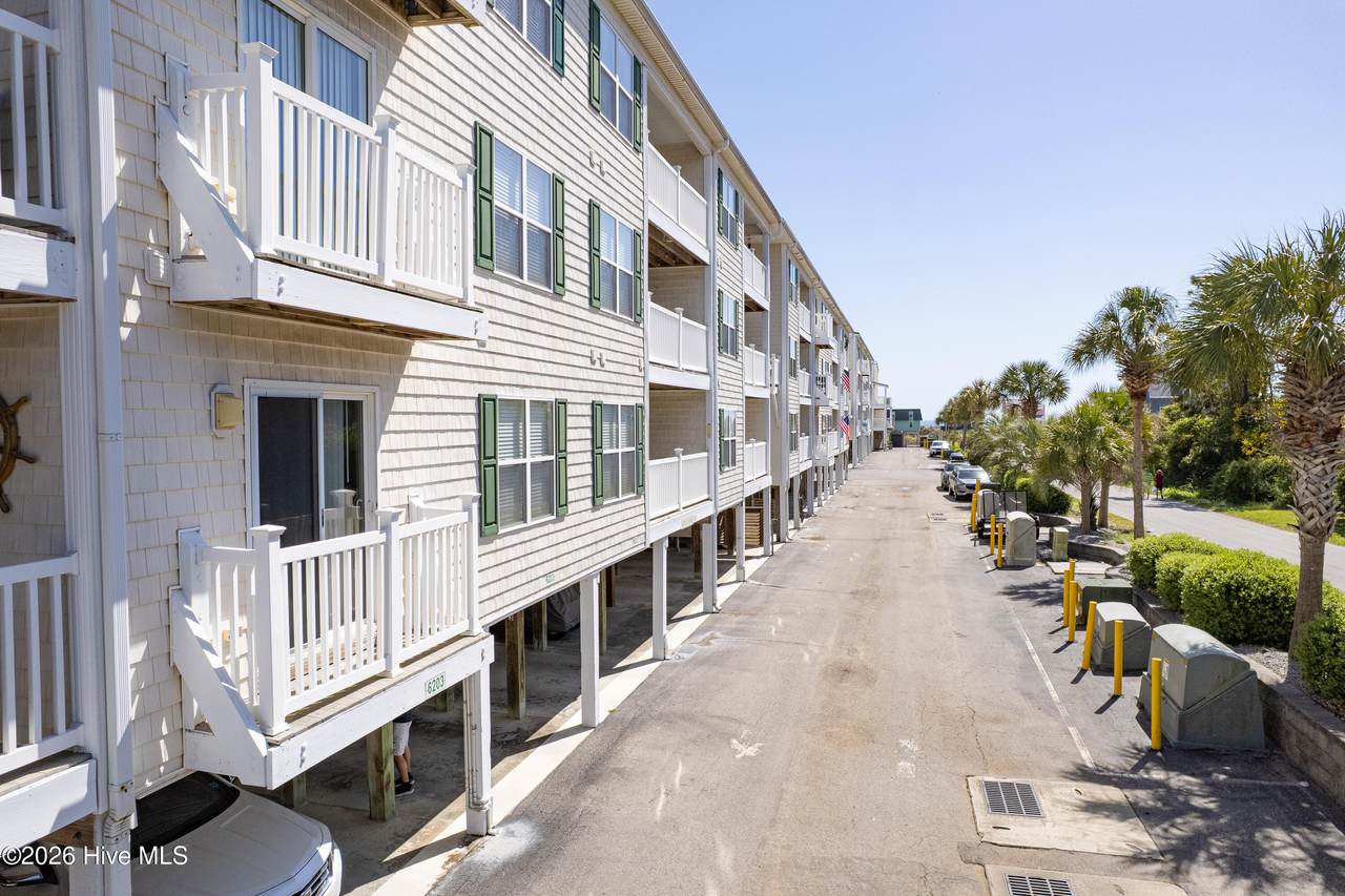 105 58th Street - Photo 1