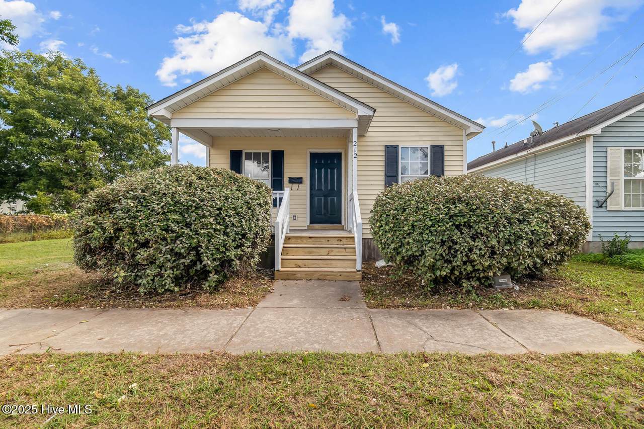 212 Lawson Street - Photo 1