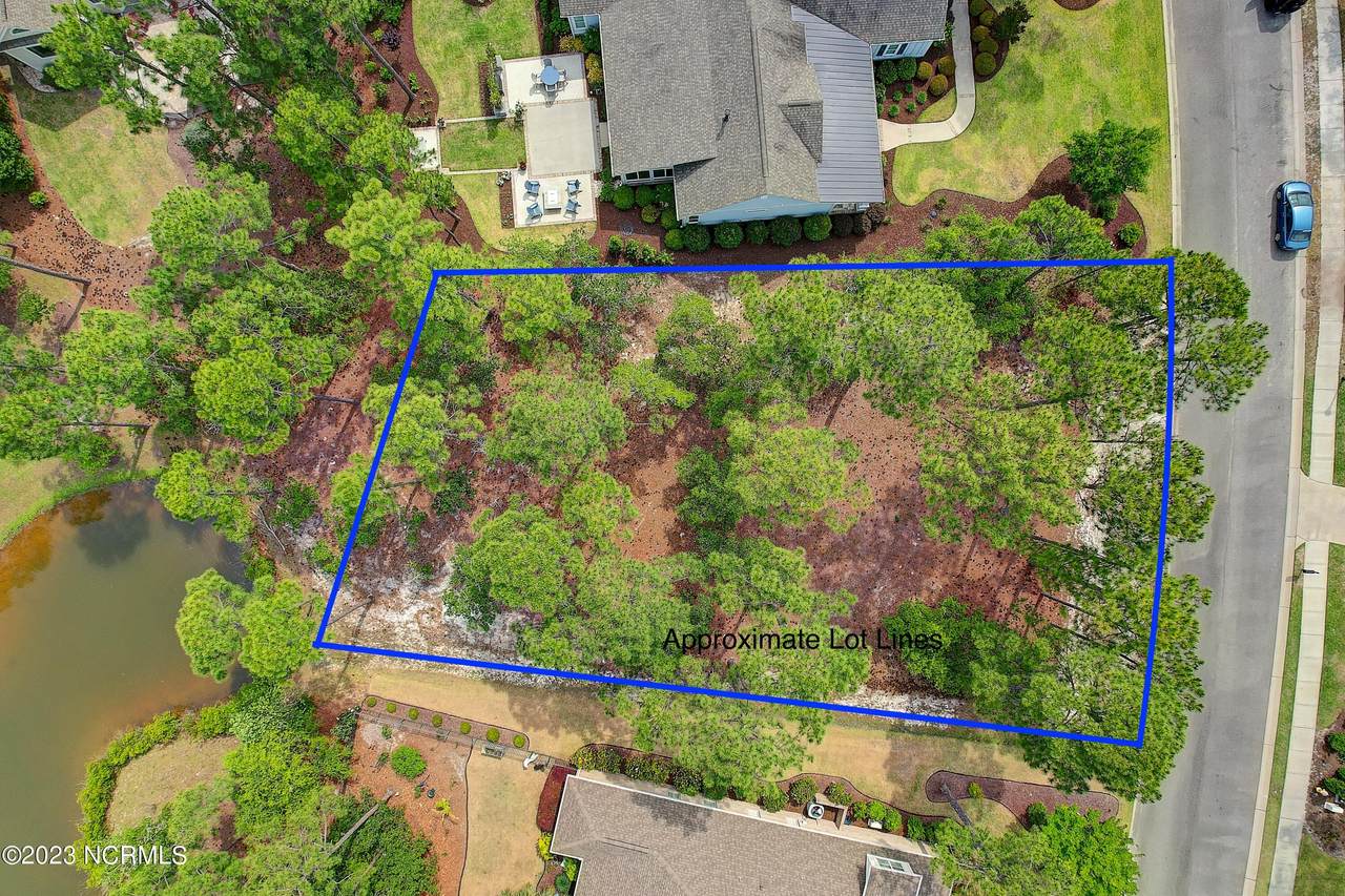 2550 Parkridge Drive - Photo 1