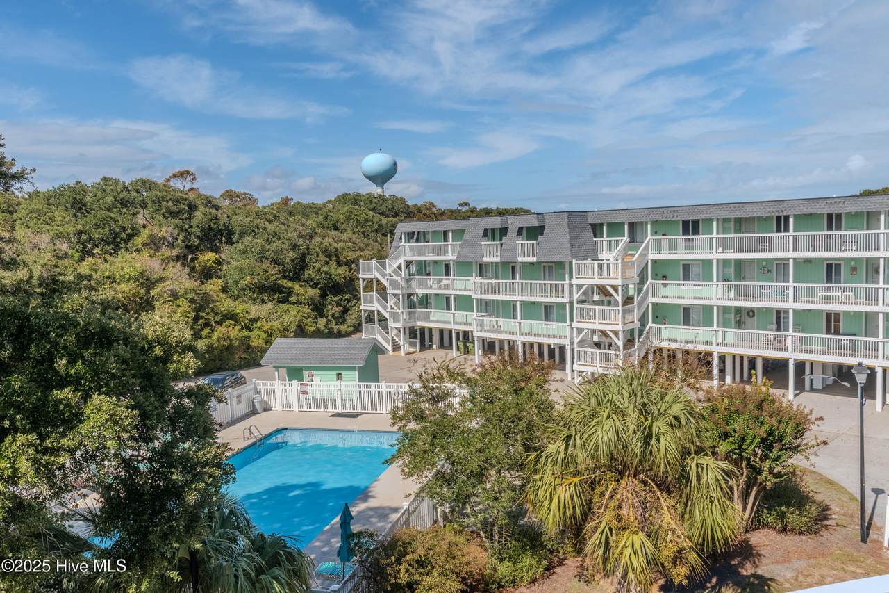 2204 Surfrider Circle - Photo 1