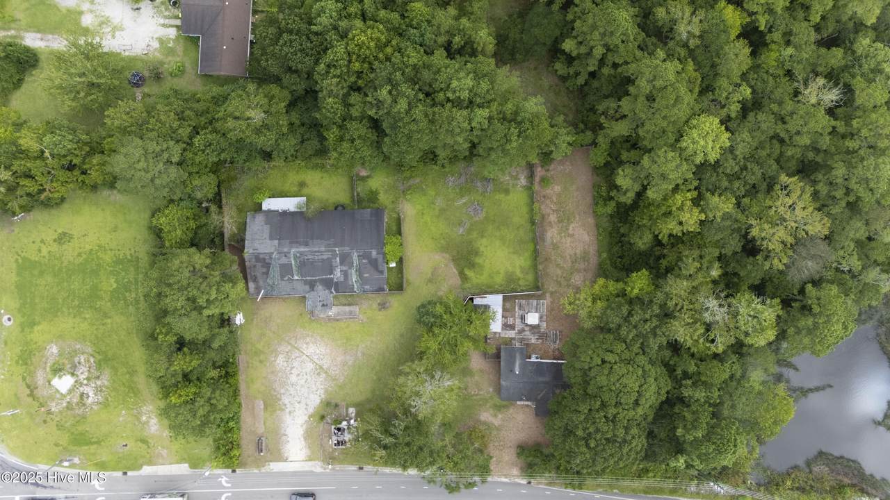320 Gray Bridge Road - Photo 1