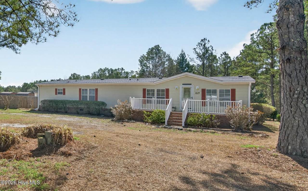 1229 Zack Street - Photo 1
