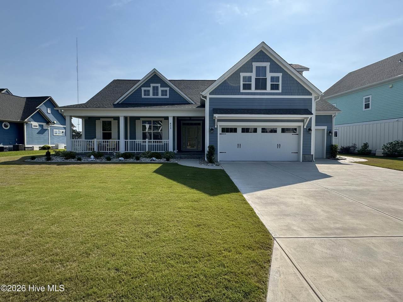 411 Summerhouse Drive - Photo 1