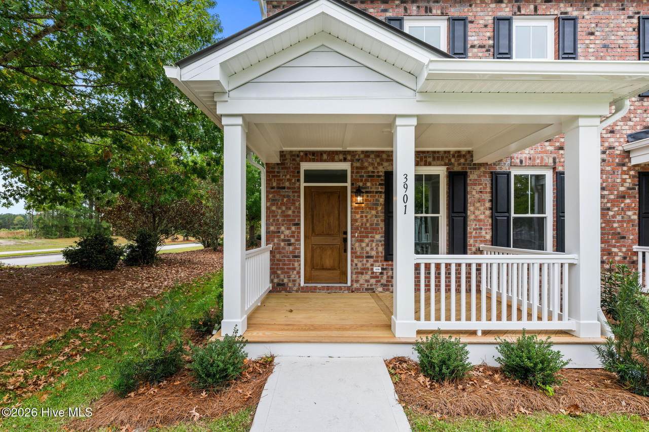 3901 Harkers Way - Photo 1