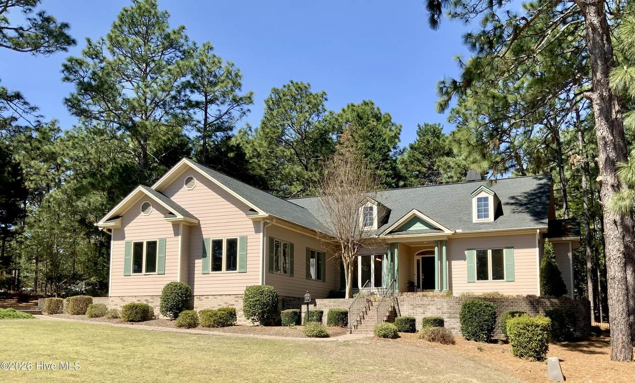 30 Steeplechase Court - Photo 1