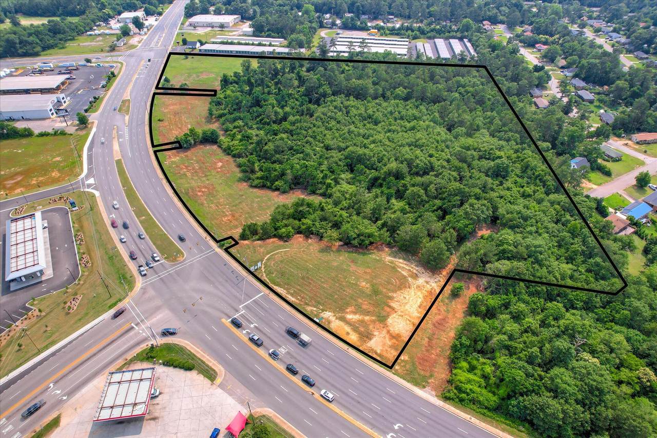 000 Edgefield Road - Photo 1