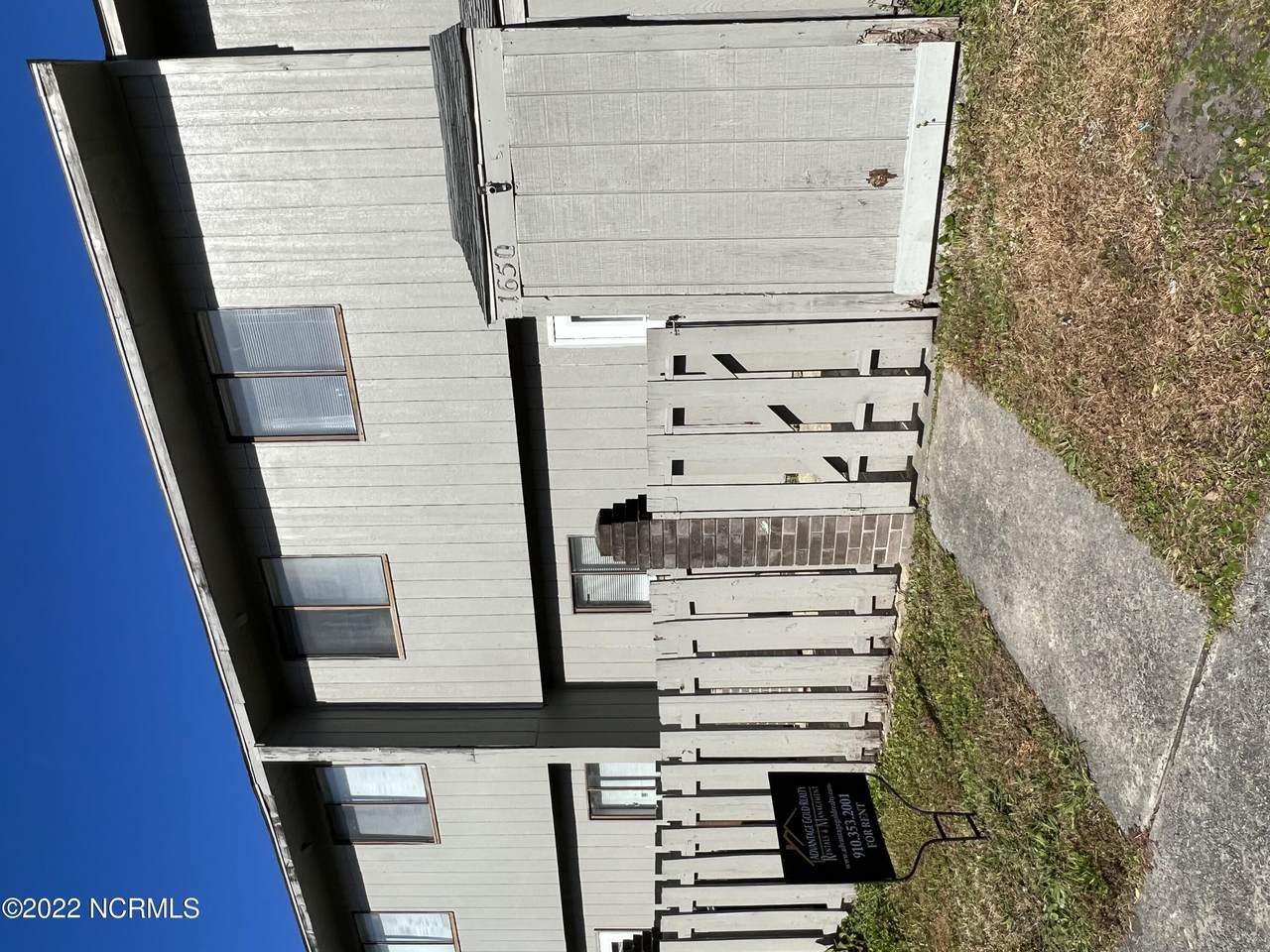 165 Brown Boulevard - Photo 1