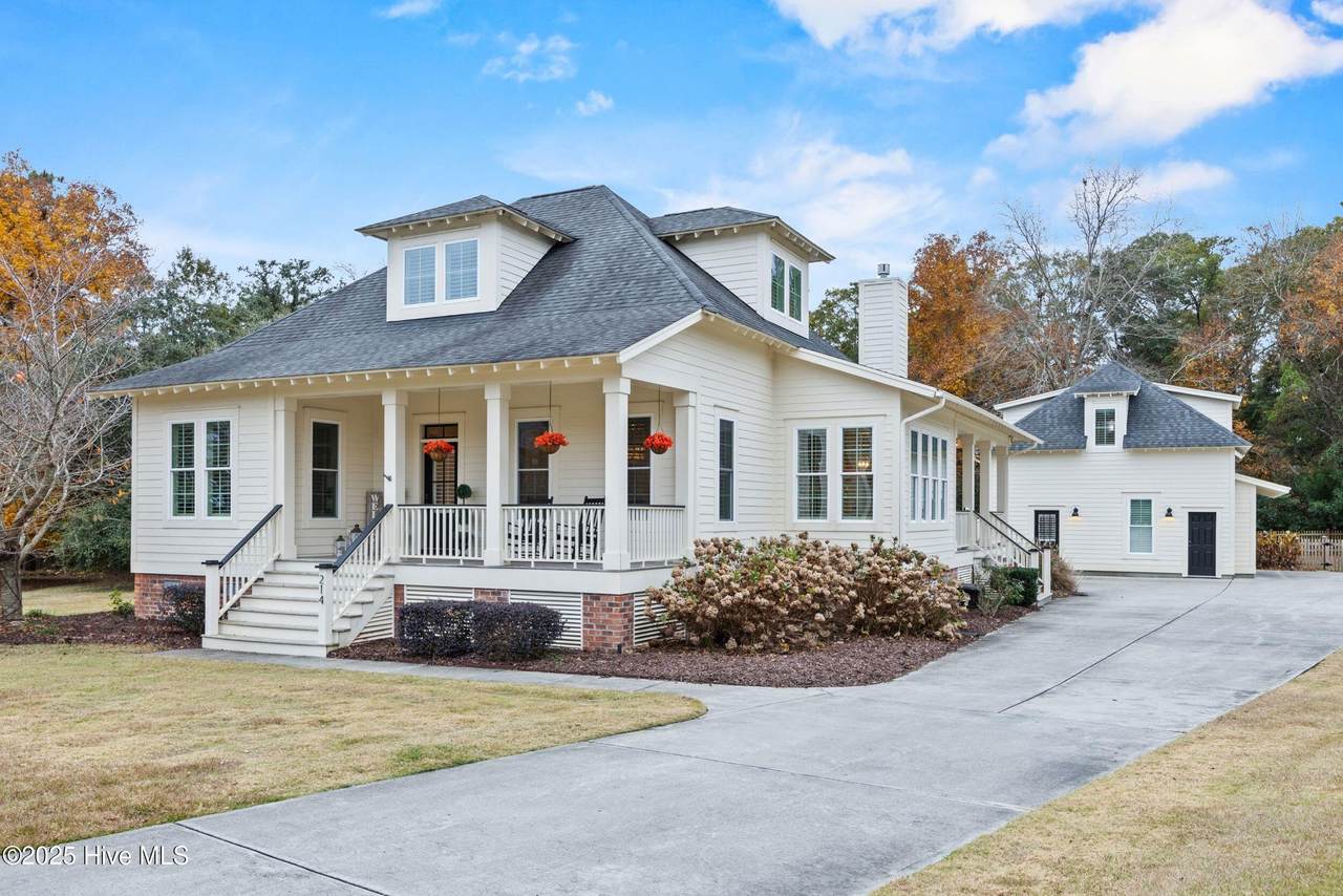 214 Salt Marsh Lane - Photo 1