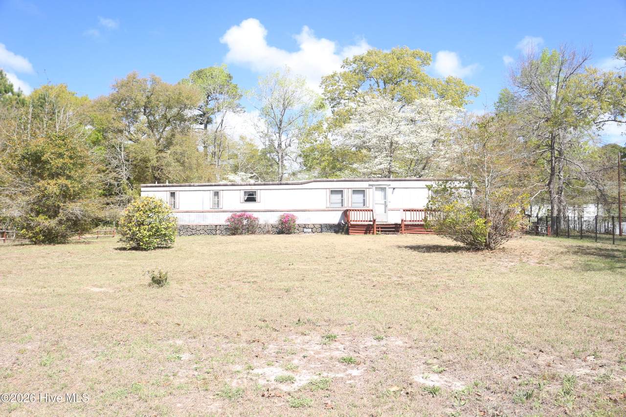 300 Maple Creek Road - Photo 1