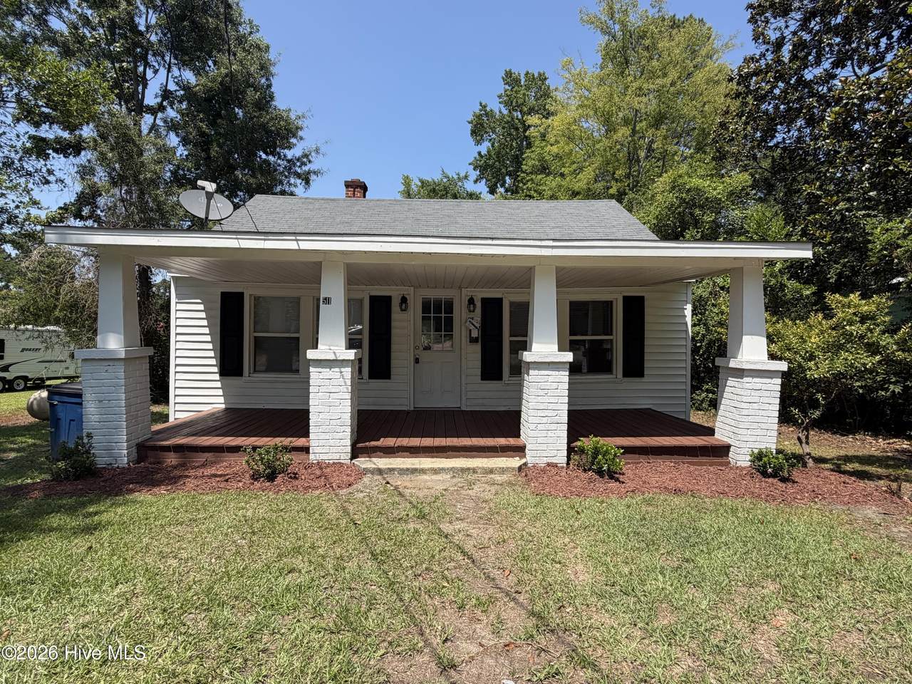 511 Woodall Street - Photo 1