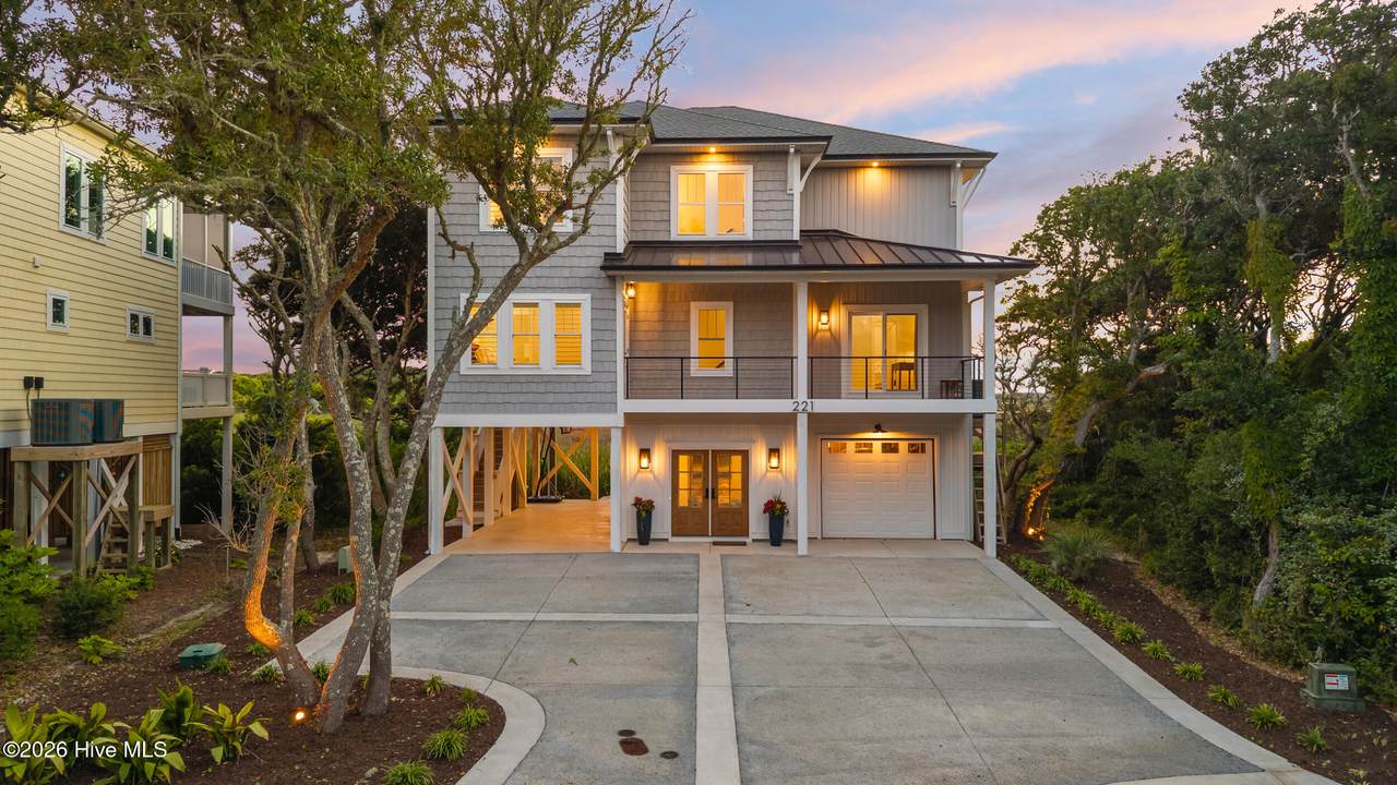 221 Porto Vista Drive - Photo 1