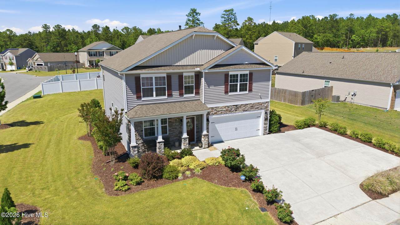 401 Apricot Lane - Photo 1