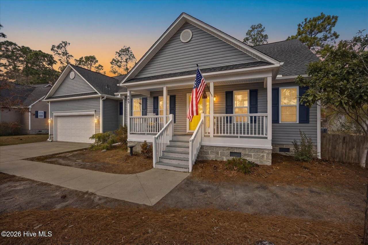 940 Eden Drive - Photo 1