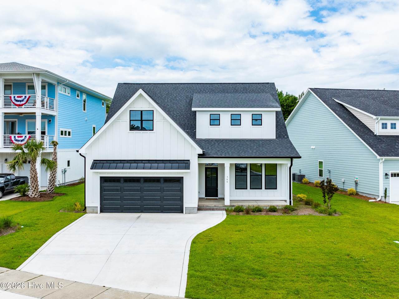 366 Summerhouse Drive - Photo 1