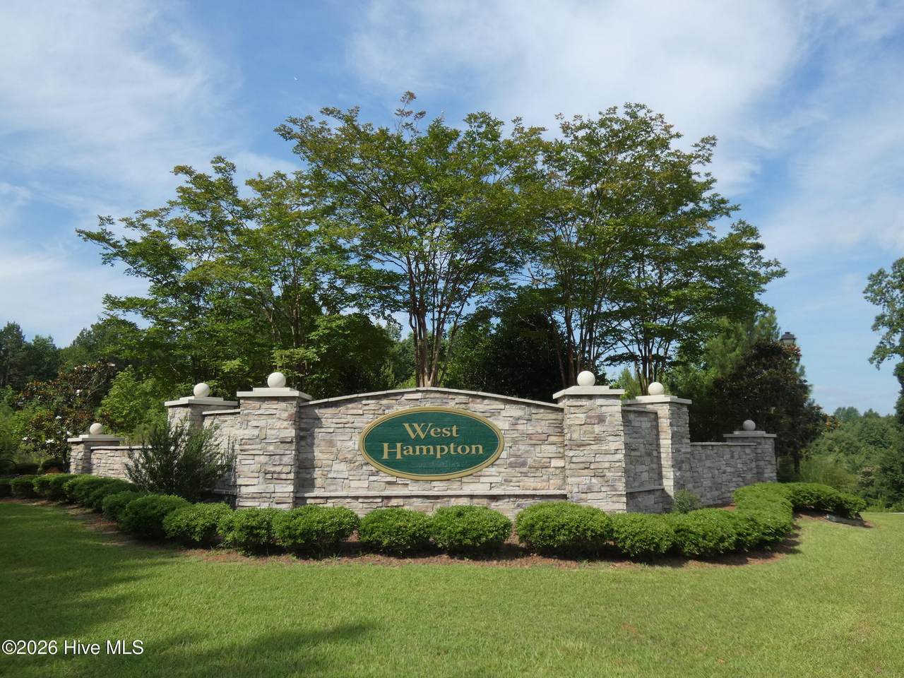 960 Christina Lane - Photo 1