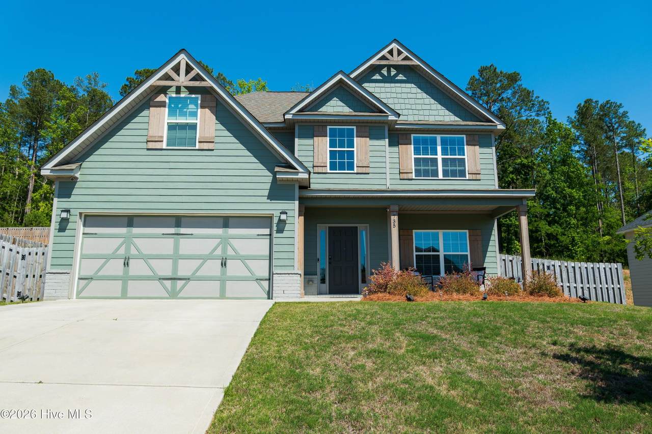 735 Crestwood Parkway - Photo 1