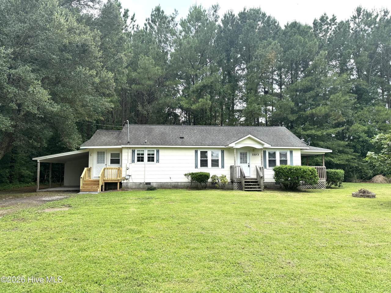 1103 Onslow Pines Road - Photo 1