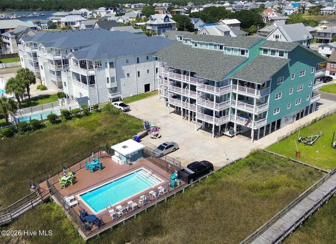 111 Florida Avenue - Photo 1