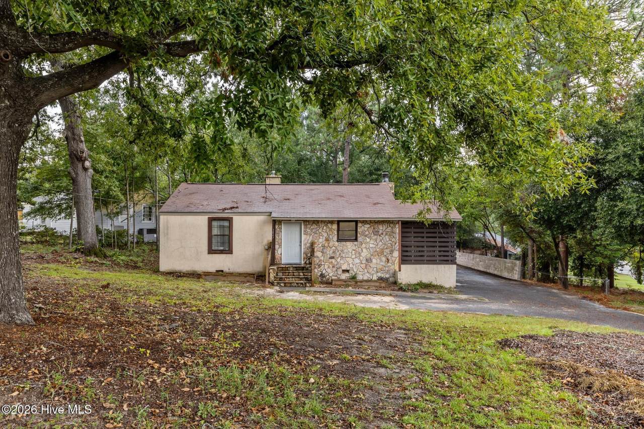 2847 Thomas Lane - Photo 1