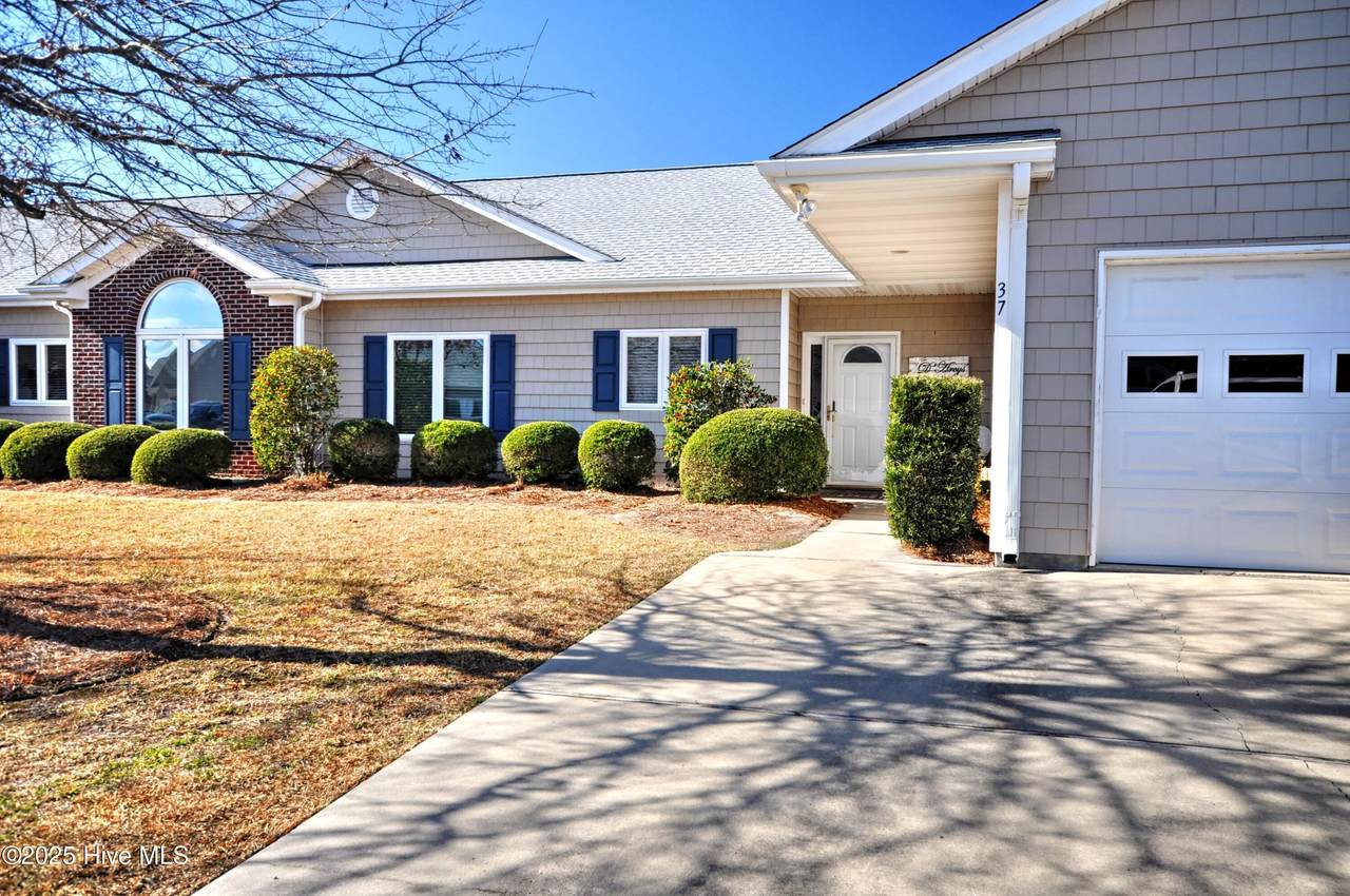 37 Forest Oaks Drive - Photo 1