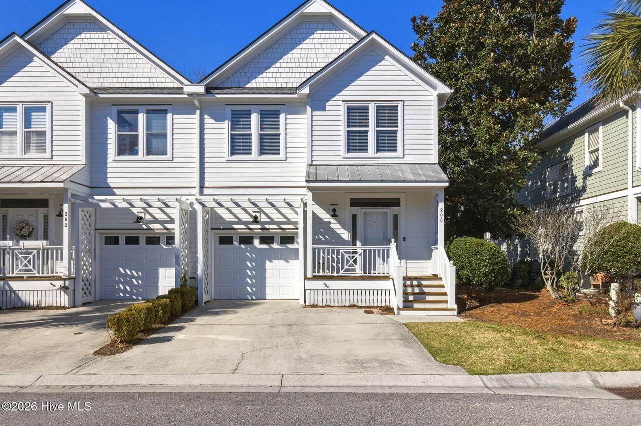200 River Gate Lane - Photo 1