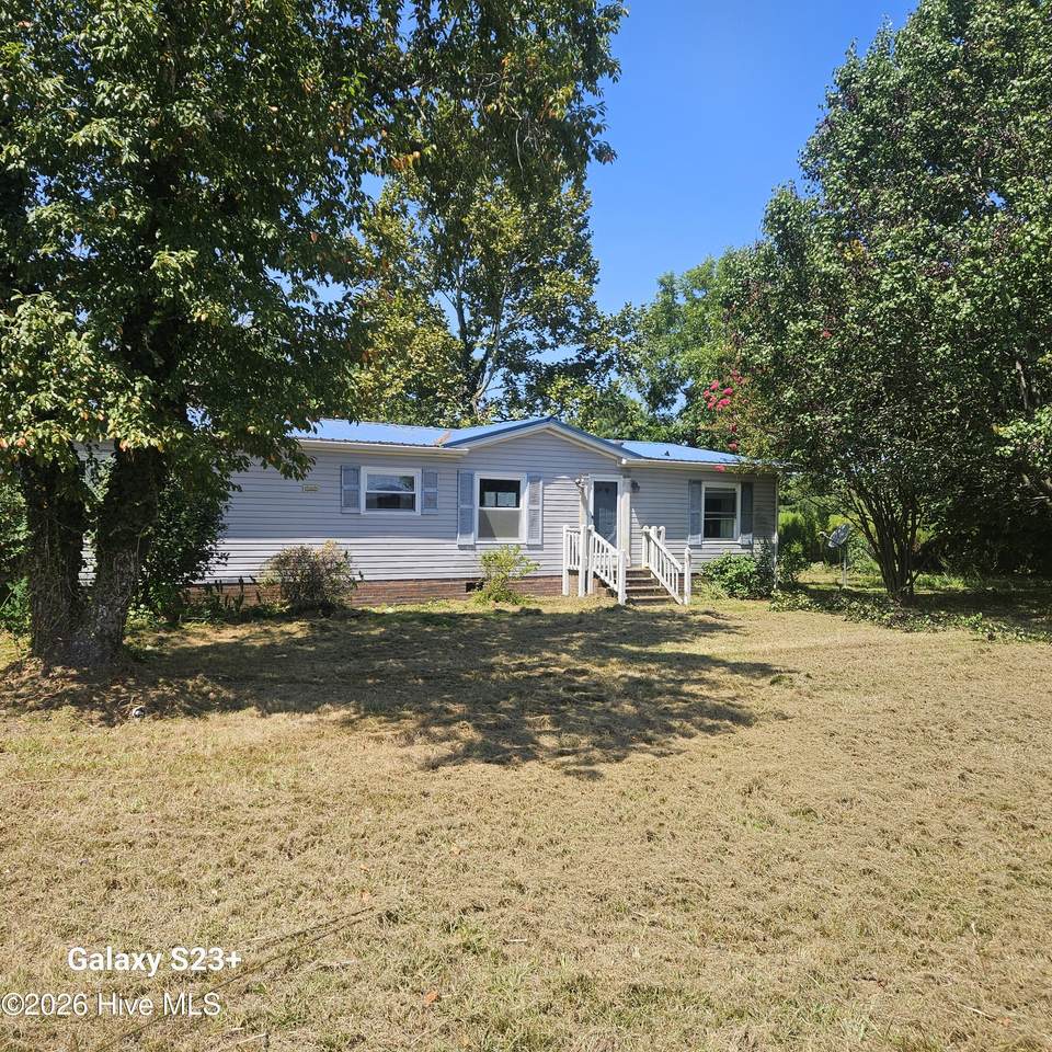 835 Acorn Hill Road - Photo 1