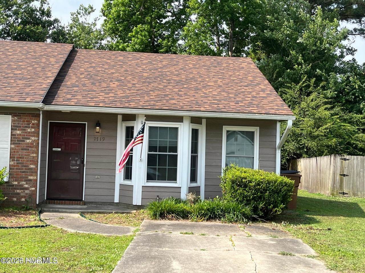 2719 Brookfield Drive - Photo 1