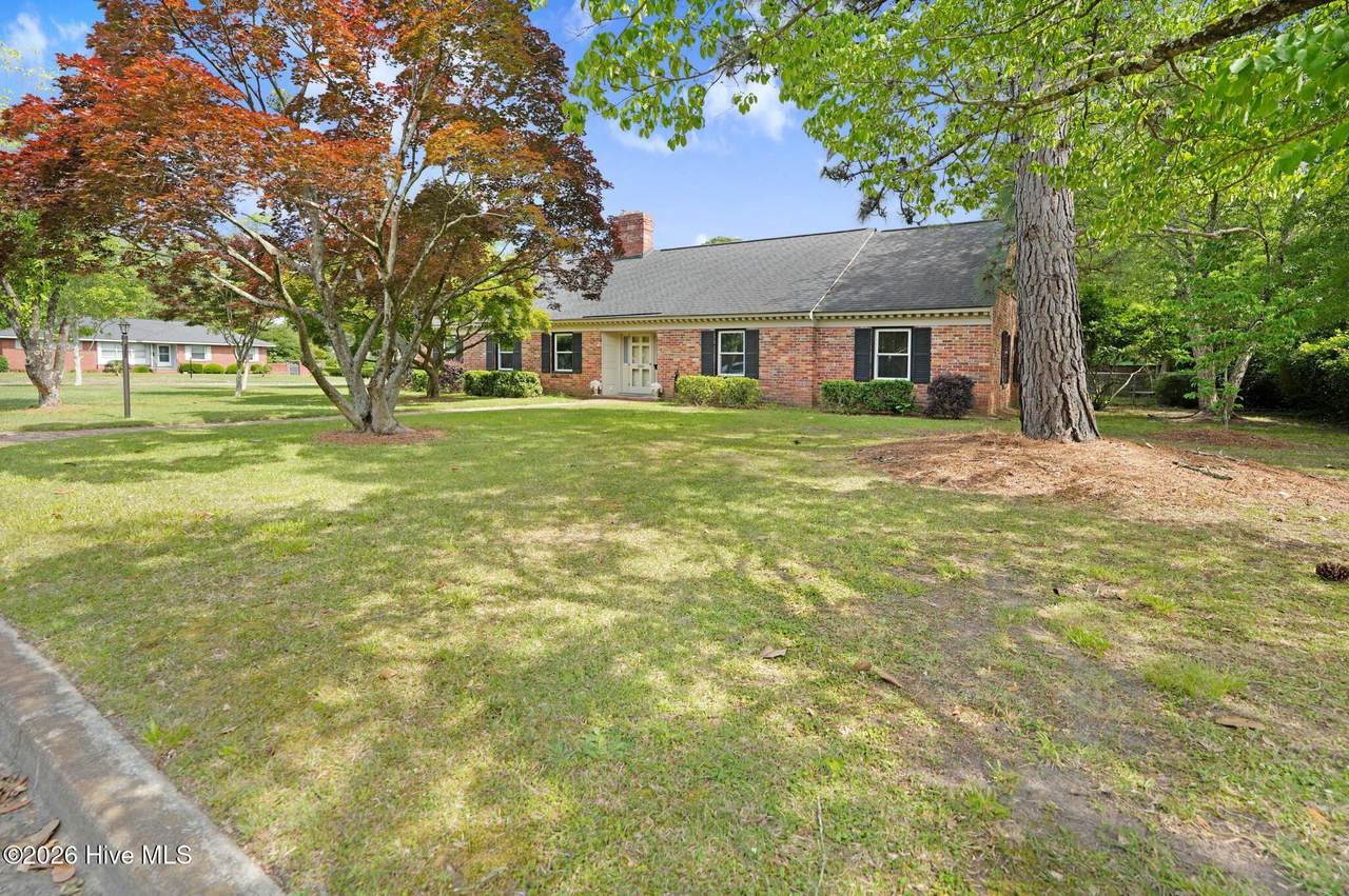 1000 Westminster Lane - Photo 1