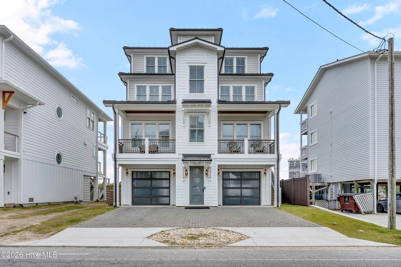 707 Canal Drive - Photo 1