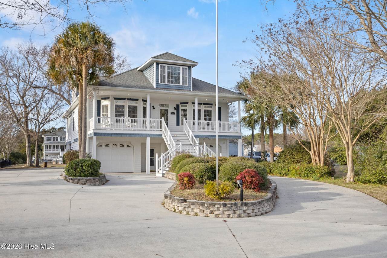 1031 Mallard Bay Road - Photo 1