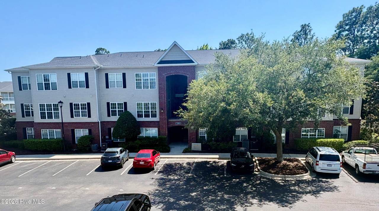 1505 Cadfel Court - Photo 1