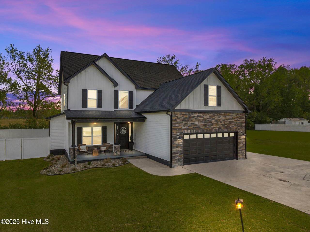 109 Lennington Lane - Photo 1