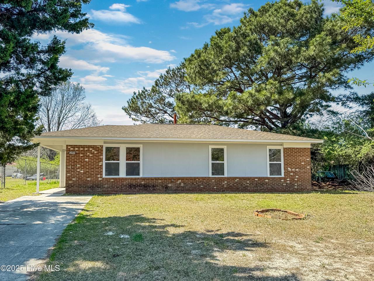 1602 Forbes Court - Photo 1