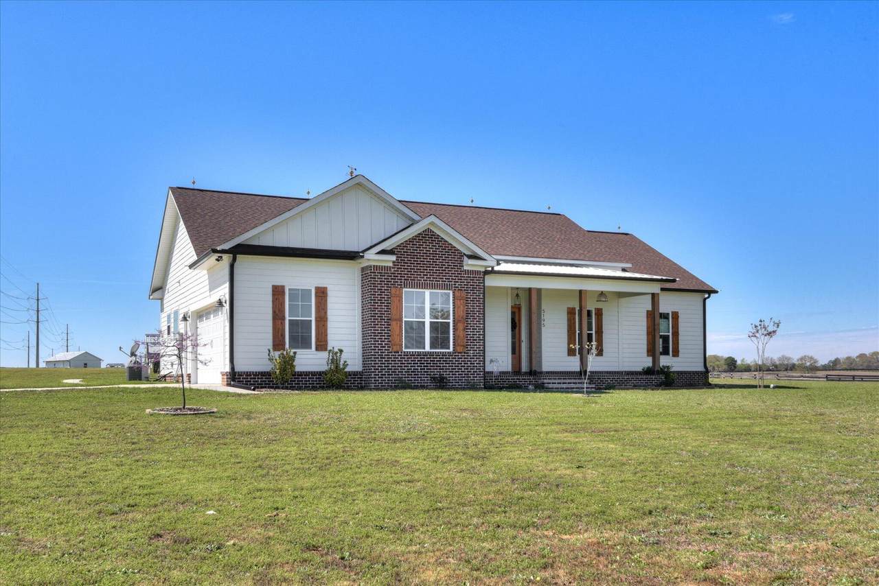 5195 Tumbleweed Drive - Photo 1