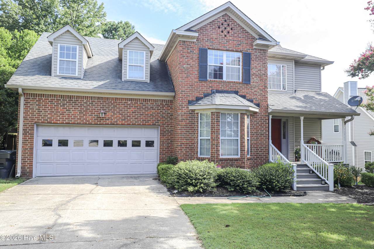 3007 St James Place - Photo 1