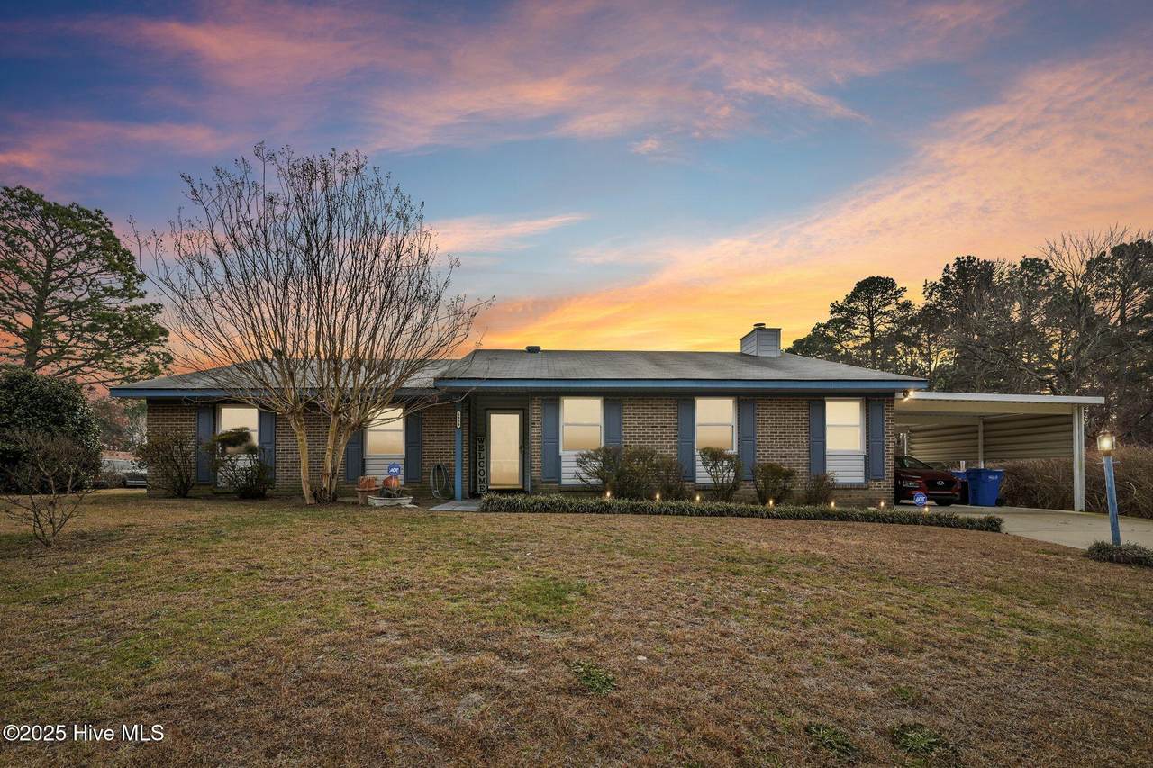 6958 Timbercroft Lane - Photo 1