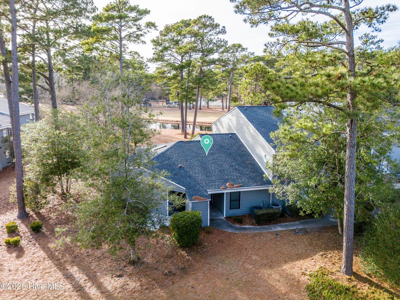 724 Azalea Drive - Photo 1