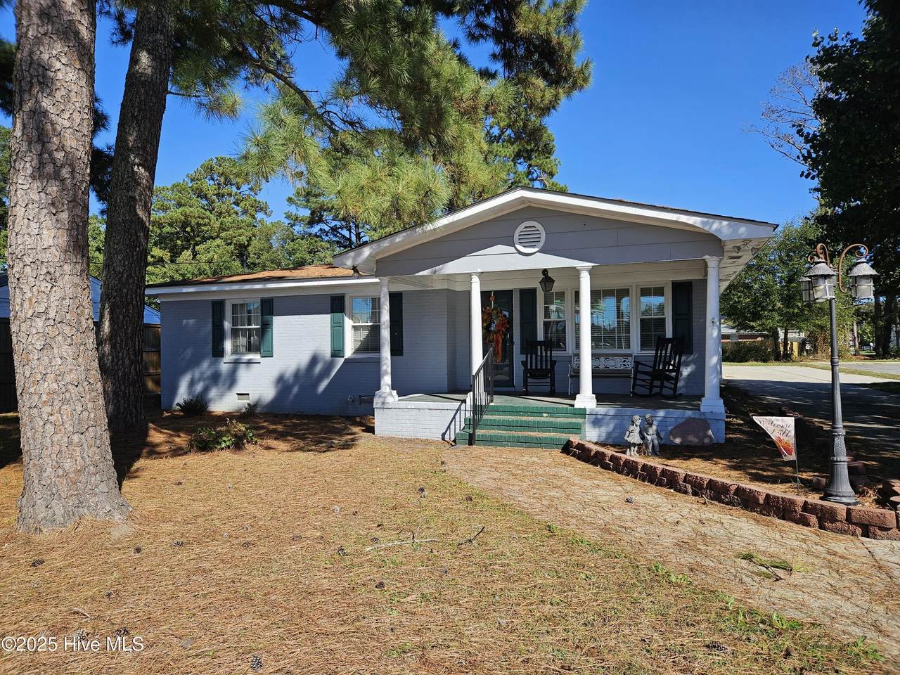 502 Raleigh Road - Photo 1
