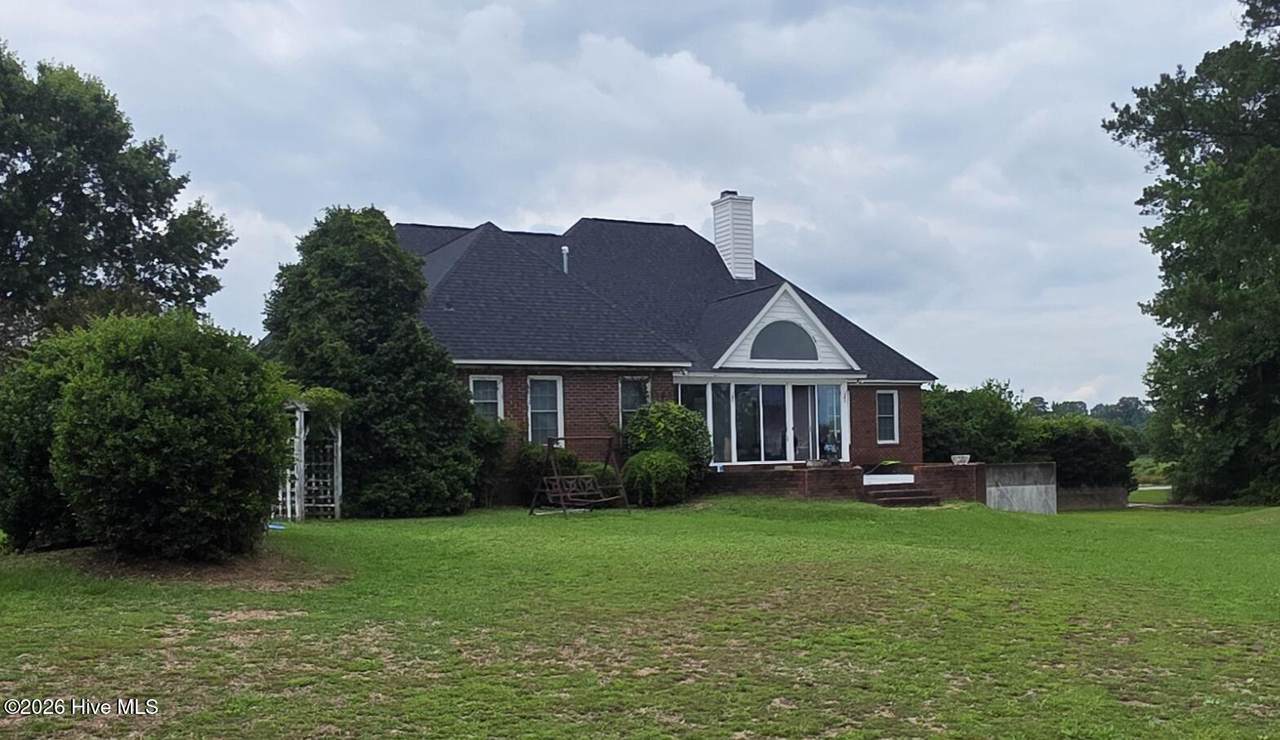 4945 Burnett Road - Photo 1