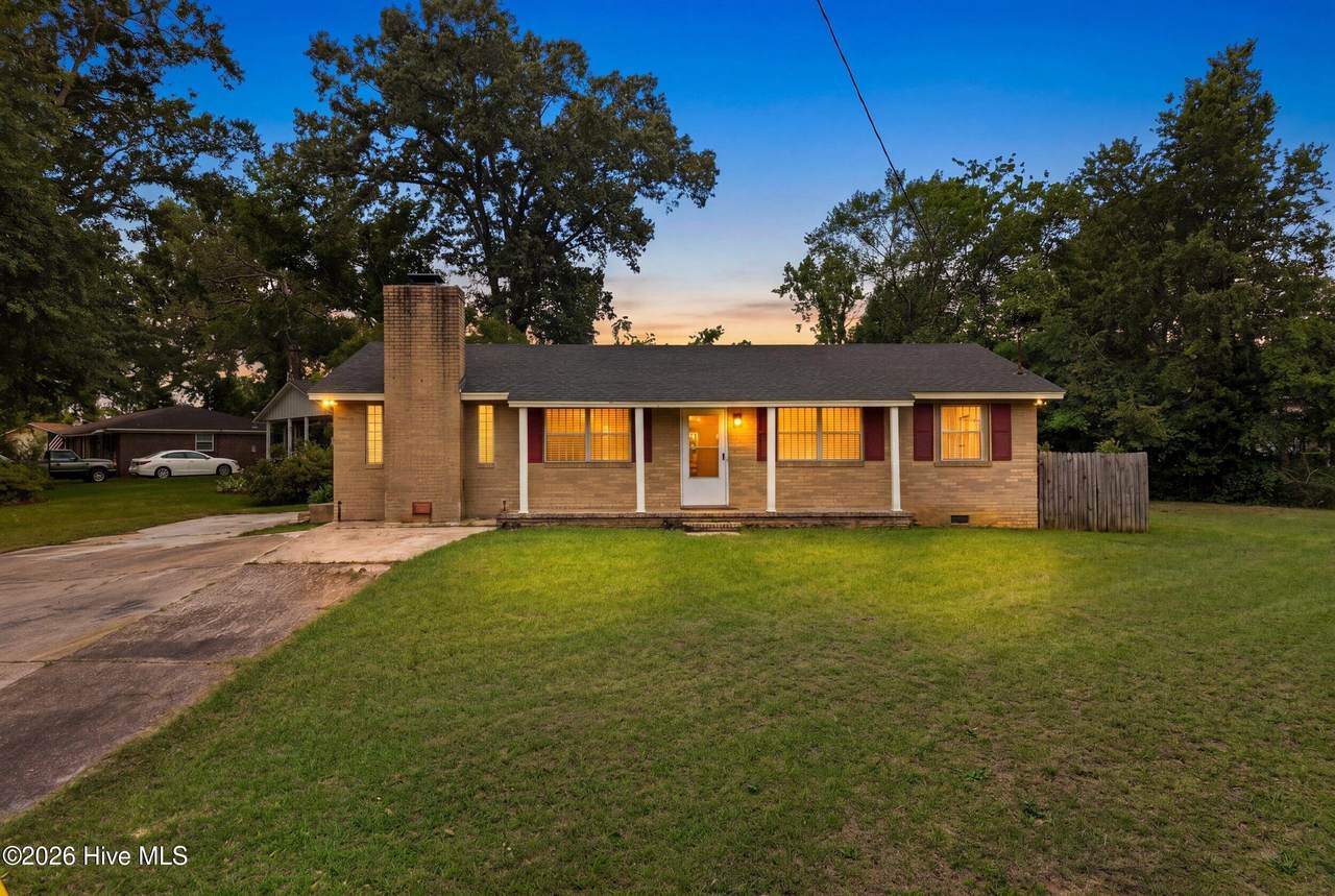 2911 Fernwood Drive - Photo 1