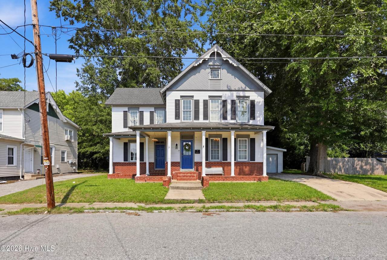 210 Dyer Street - Photo 1